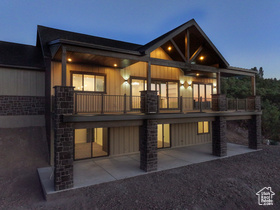 Photo 3 for 9281 E Ridge Pine Dr