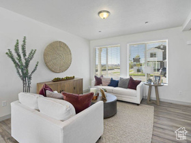 Photo 3 for 344 N Broadway Dr #1017