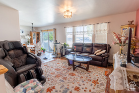 Photo 6 for 4091 W Juniper Hills Dr