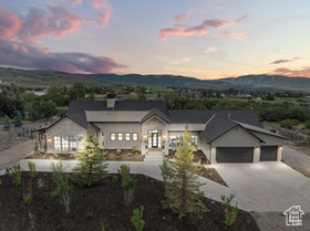 Photo 1 for 5240 Lake Creek Rd #3