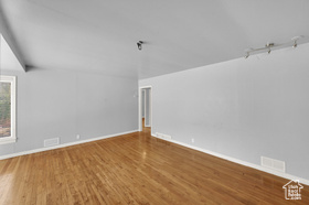 Photo 4 for 1067 W Signora Dr