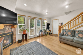 Photo 2 for 5060 E Lakeview Dr #1109