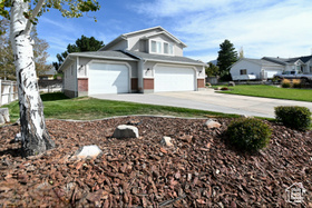 Photo 4 for 576 Mayo Dr