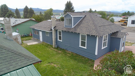 Photo 6 for 114 E 2nd