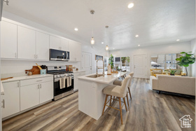 Photo 6 for 762 E Gables Ln #101