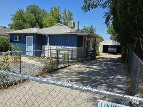 Photo 2 for 1134 W Illinois Ave