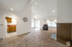 Photo 2 for 527 Applewood Dr