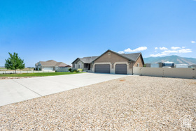 Photo 6 for 4390 N Diamond Ln