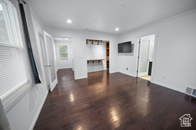 Photo 5 for 190 E Claybourne Ave