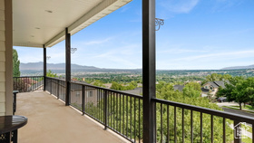 Photo 3 for 13994 S Stone Canyon Dr
