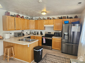 Photo 3 for 145 W 2525 North