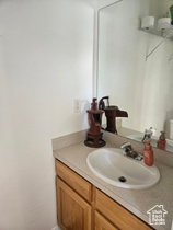 Photo 5 for 145 W 2525 North