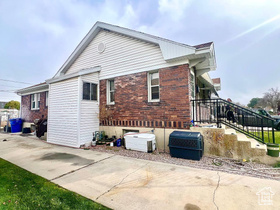 Photo 5 for 7659 S Lincoln St