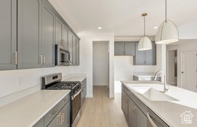 Photo 6 for 4965 N Topaz Dr #302