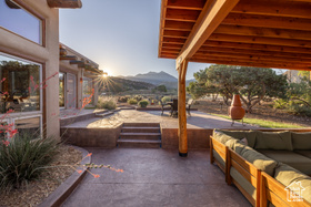 Photo 6 for 70 Desert Solitaire Rd