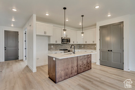 Photo 4 for 1344 N 1525 East #73