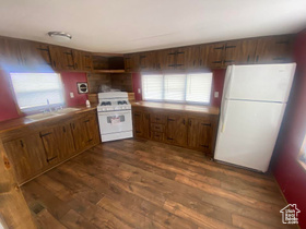 Photo 6 for 313 E 800 North