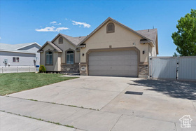Photo 2 for 6515 S Mount Whitney Ln