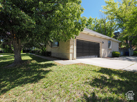 Photo 4 for 1473 E Millcreek Way
