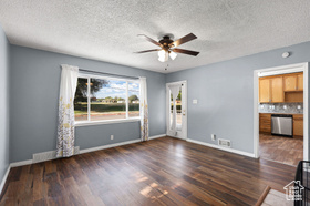 Photo 5 for 437 E 100 North