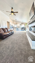 Photo 4 for 2408 E Maple Dr