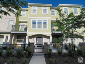 Photo 2 for 1792 W Dalmeny Way