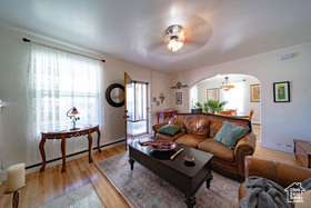 Photo 4 for 169 N Main St