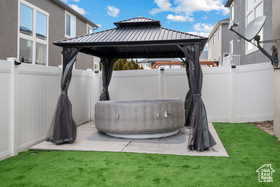 Photo 3 for 1769 W Valcrest Dr