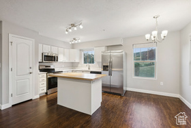 Photo 4 for 1729 Fox Bay Dr #J104