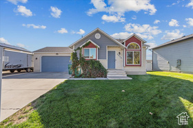 Photo 1 for 3820 Foxglen Dr