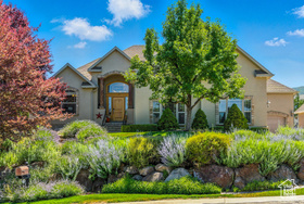 Photo 4 for 135 W Cove Dr