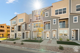 Photo 2 for 6807 W Pine Trail Ln #304