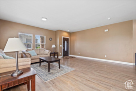 Photo 5 for 472 S Olive Pl