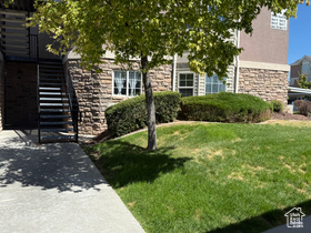 Photo 4 for 1616 W Vivante Way #A3