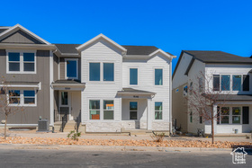 Photo 1 for 1546 W Talus Ridge Dr #944