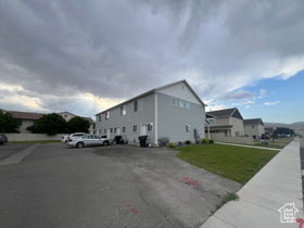 Photo 2 for 475 N 2650 West