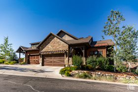 Photo 1 for 1658 E Viewside Cir
