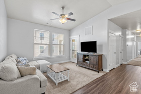 Photo 5 for 1776 W Newcastle Ln #A301