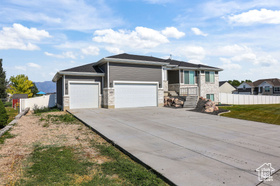 Photo 4 for 895 Dunes Dr