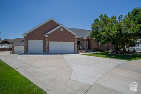 Photo 4 for 12073 S Moonwalk Cir