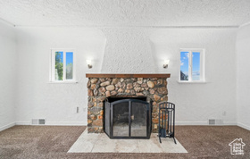Photo 6 for 302 Odell Ln
