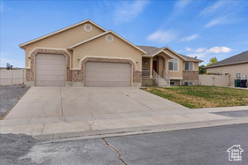 Photo 3 for 5619 S 4525 West