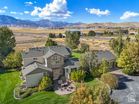 Photo 3 for 8938 N Canyon Wash Dr