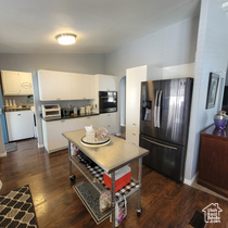 Photo 4 for 2600 N Hill Field Rd #138