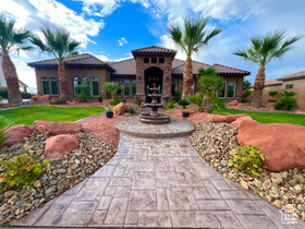 Photo 2 for 2238 S Redstone Rd