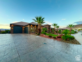 Photo 4 for 2238 S Redstone Rd