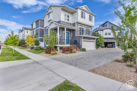 Photo 2 for 174 E Polaris Dr