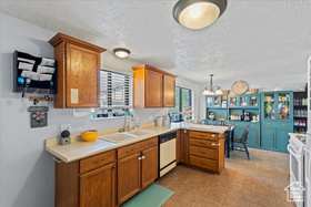Photo 6 for 142 Green Dr