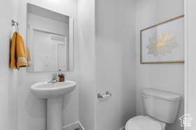 Photo 5 for 904 E Sand Dollar Way #2338