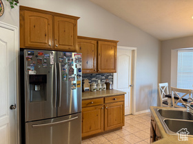 Photo 6 for 888 W Red Hen Rd #201